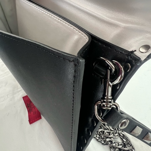 Valentino Rockstud clutch black and silver with chain - Picture 5 of 9